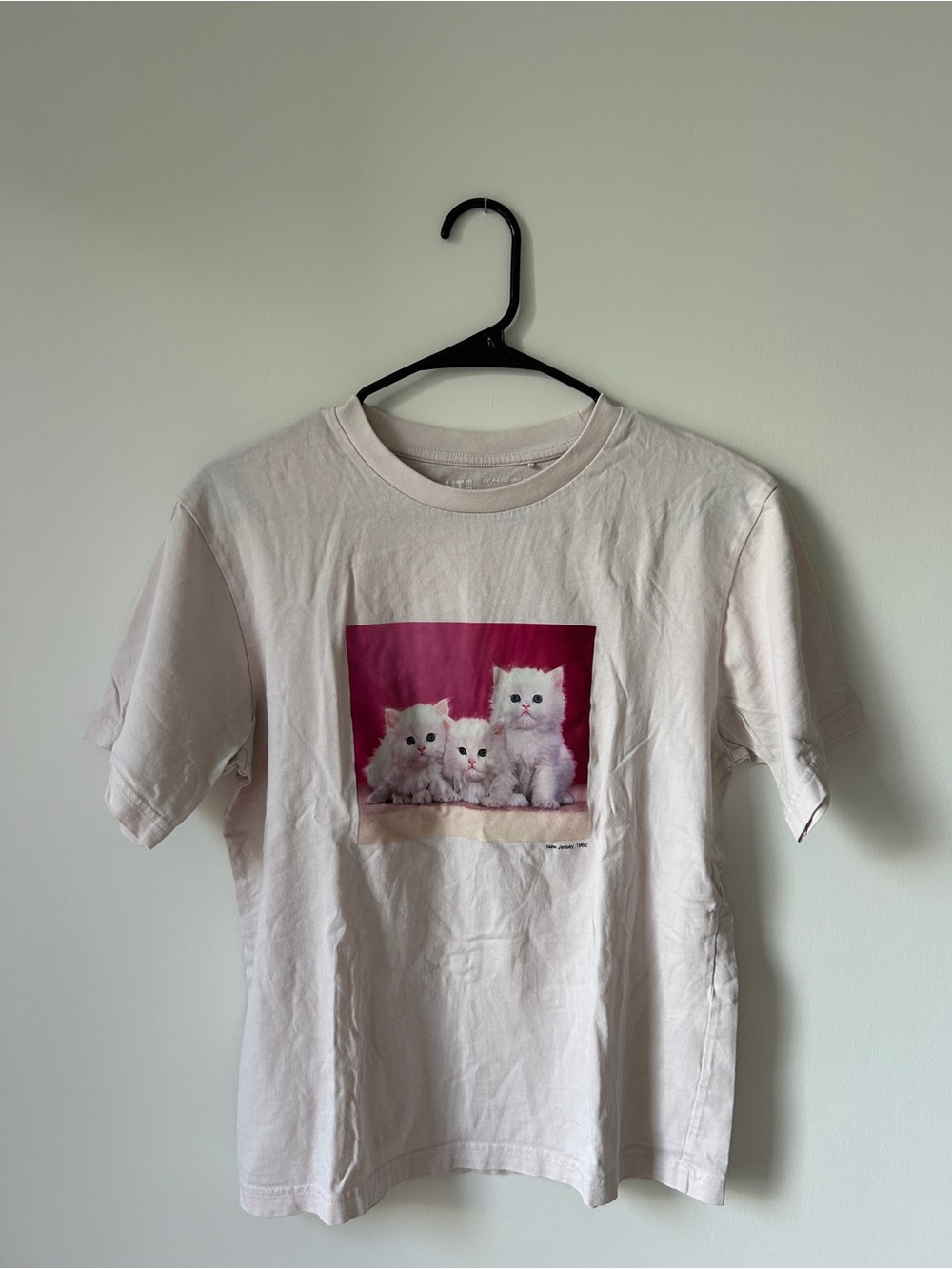 Uniqlo Cream Tee with Pink Square Kitten Print